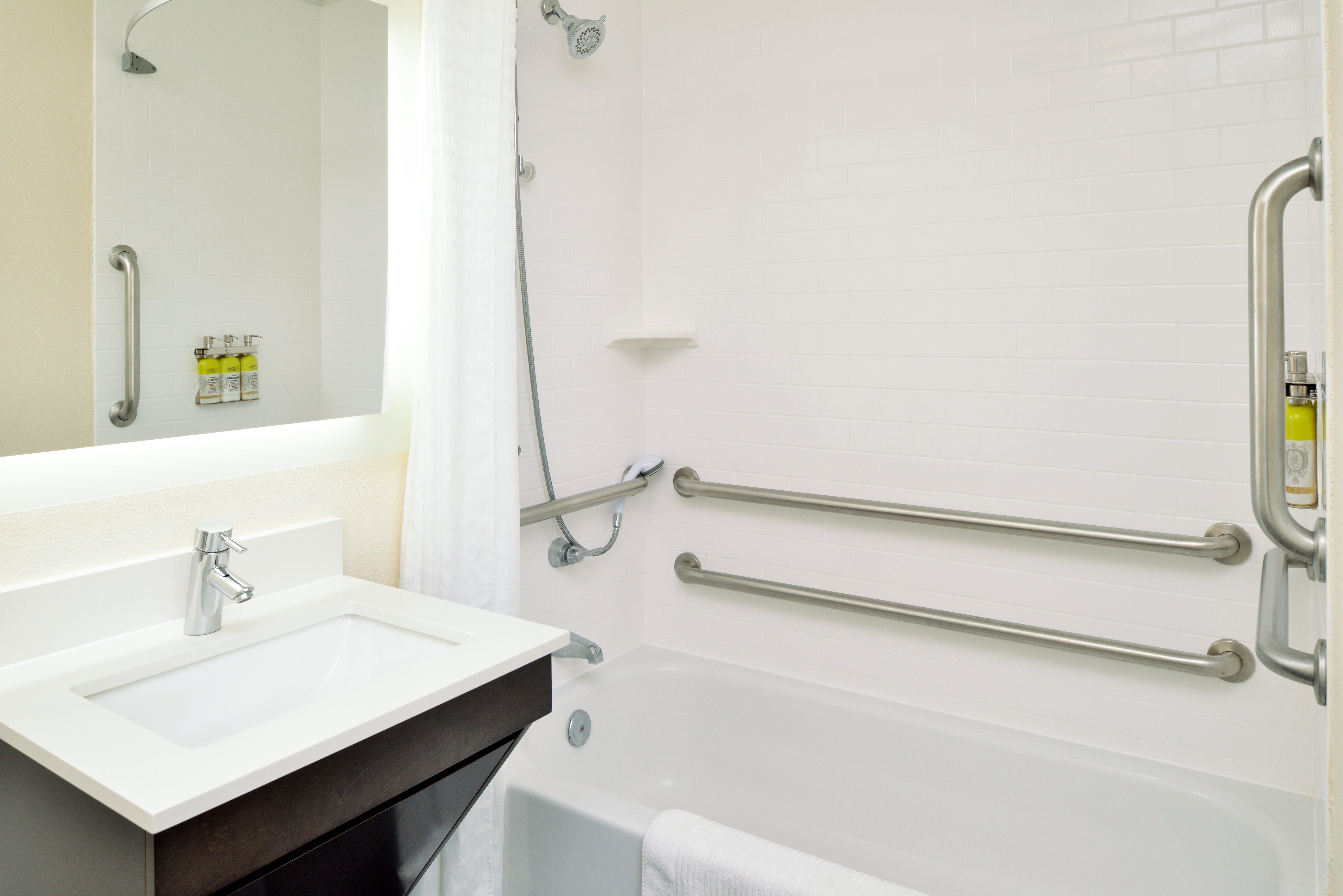 Candlewood Suites Winchester By Ihg Εξωτερικό φωτογραφία
