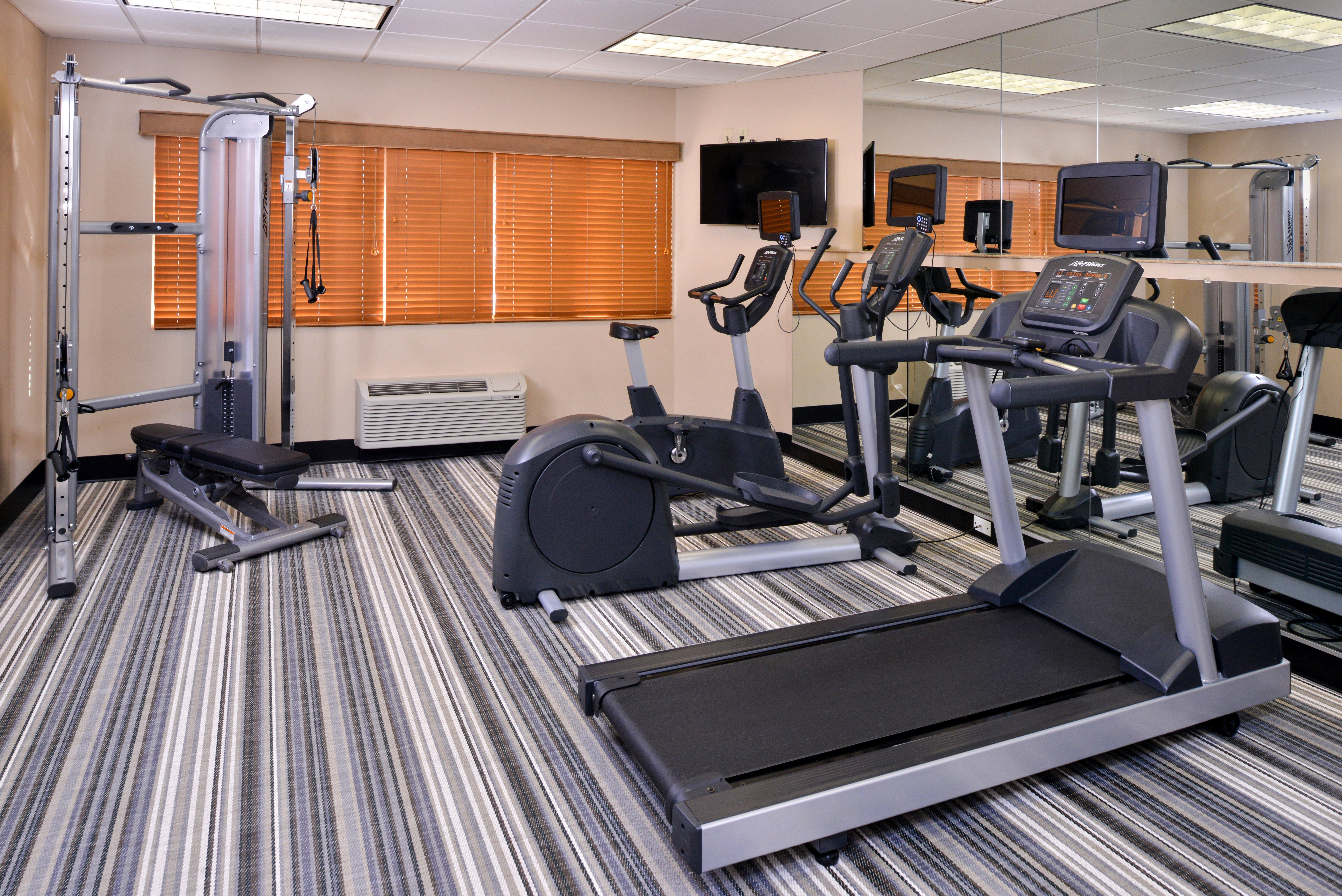 Candlewood Suites Winchester By Ihg Εξωτερικό φωτογραφία