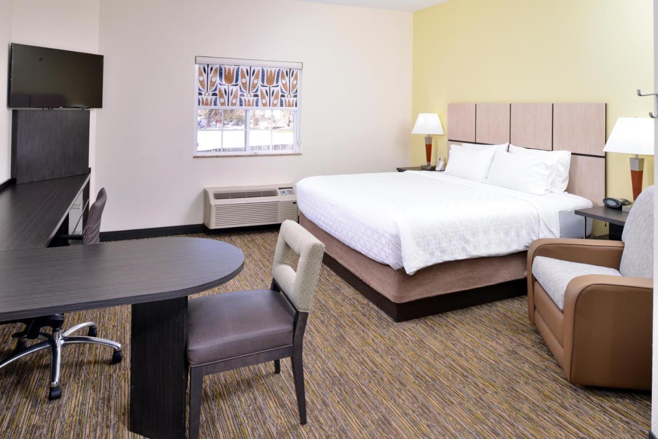 Candlewood Suites Winchester By Ihg Εξωτερικό φωτογραφία