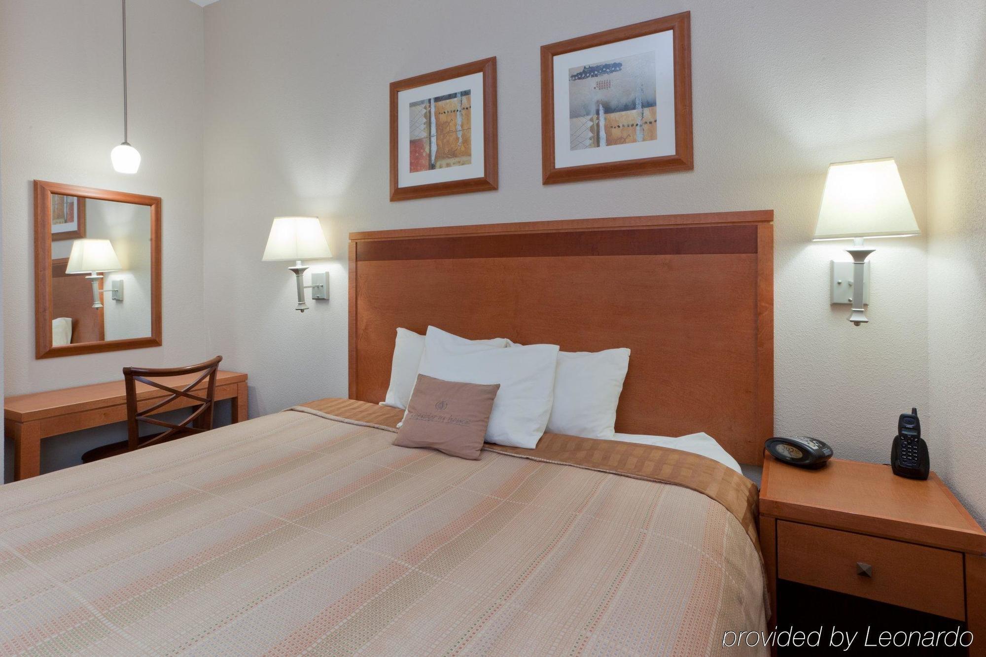 Candlewood Suites Winchester By Ihg Δωμάτιο φωτογραφία