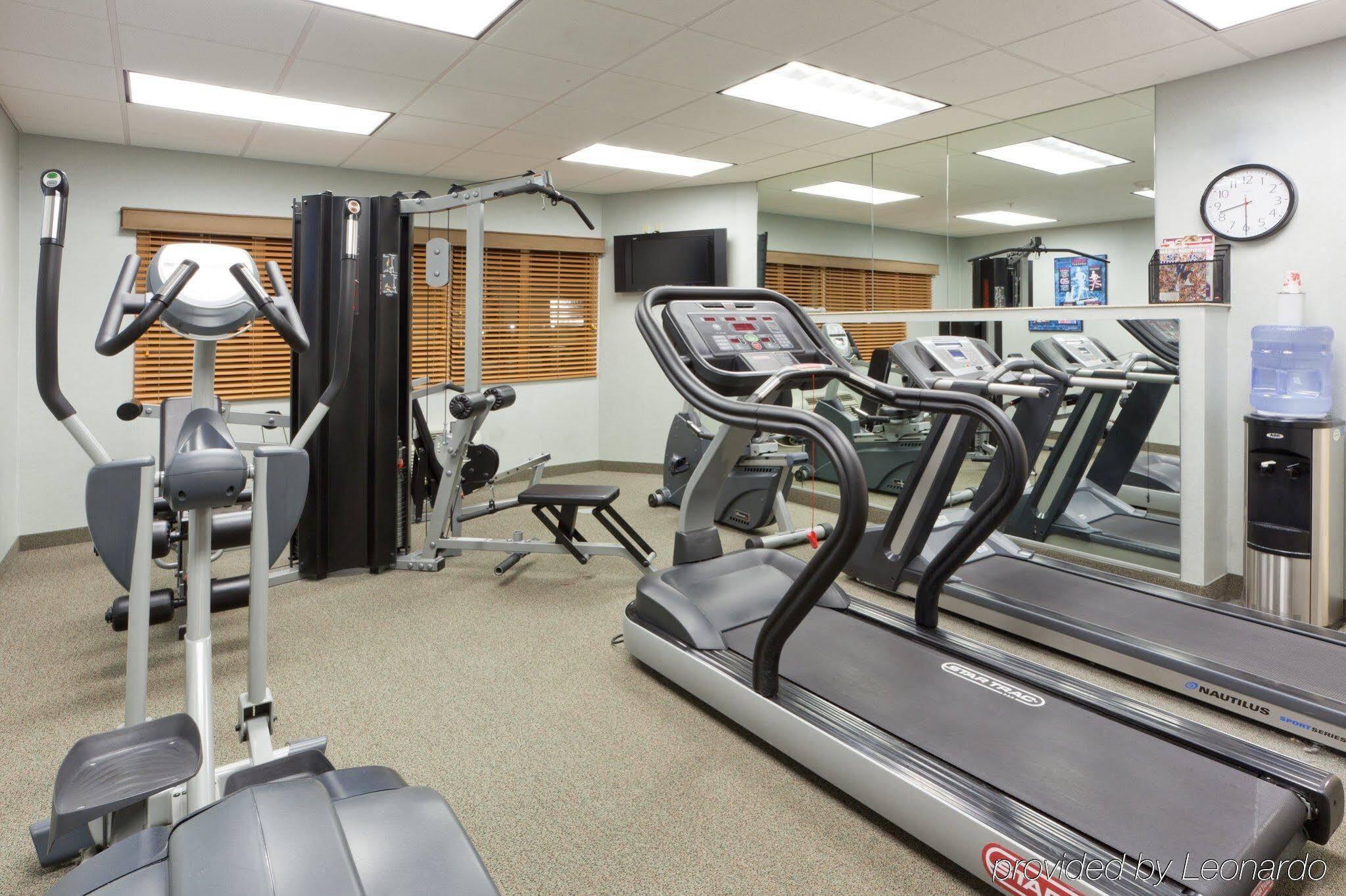 Candlewood Suites Winchester By Ihg Εξωτερικό φωτογραφία